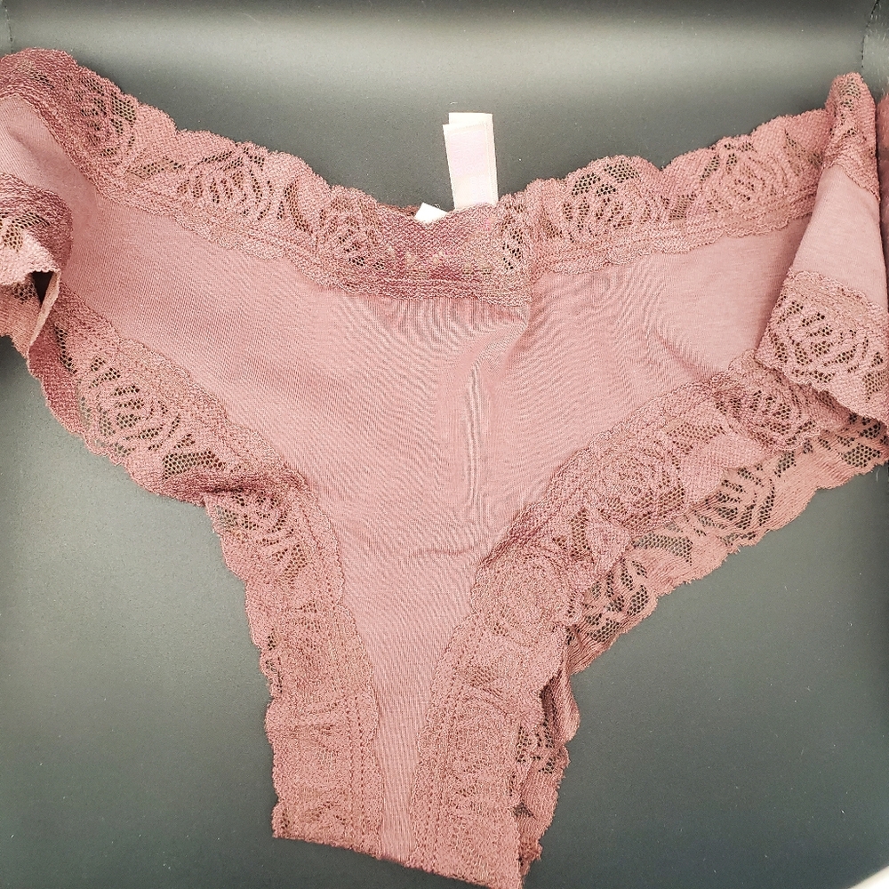 Lace Trimmed Mauve Panties